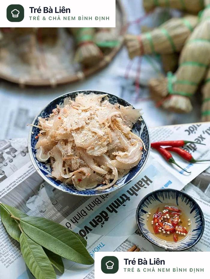 Tré Rơm Cổ Điển